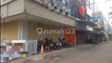 Di Jual Ruko Siap Huni Letak Strategis di Kelapa Gading Selatan