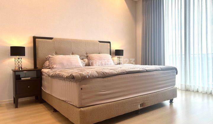 kamar tidur apartemen mewah saumata suites fully