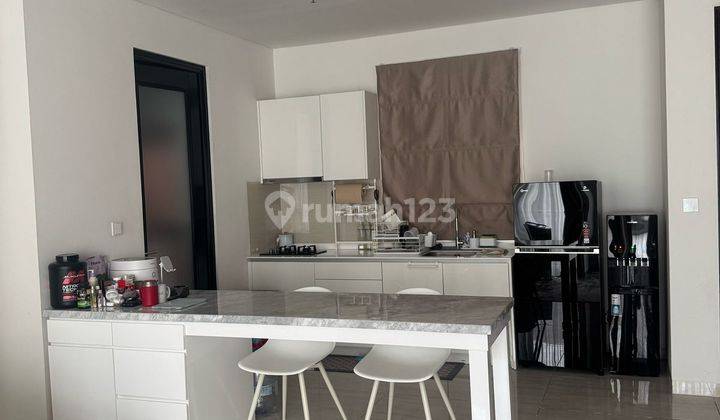 Apartemen Lloyd Alam Suter Siap Huni Nyaman 2 Kamar Tidur Lokasi Strategis  1