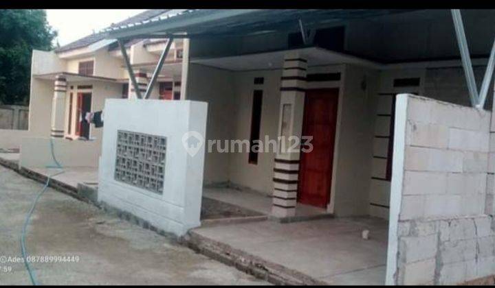 di Susukan parakanjati Bojong gede
Dekat tol bomang Rumah SHM Baru Barat 10