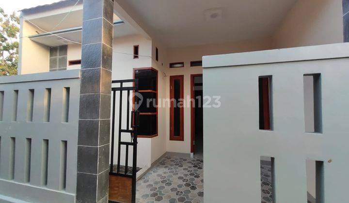 Rumah Terlaris Desain Modern Harga Murah Akses Mobil Strategis 2