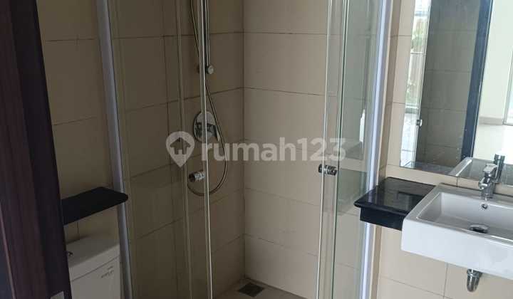 Rumah Brandnew Golf Island 10X25