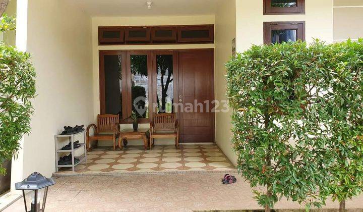 Dijual Rumah Ada Kolam Renang di Legoso Pisangan Ciputat Timur Tang sel 1