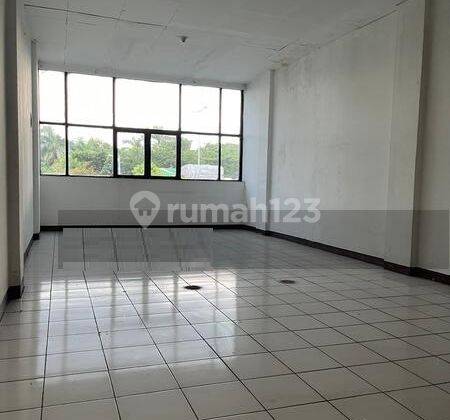 Disewakan Ruko Jembatan Tiga Pluit 1