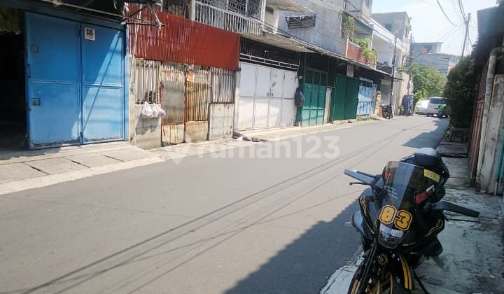 For Sale. Quick Best Deal House in Jembatan Lima, Tanah Sereal, West Jakarta. For Sale. Quick Best Deal House in Jembatan Lima, Tanah Sereal, West Jakarta.