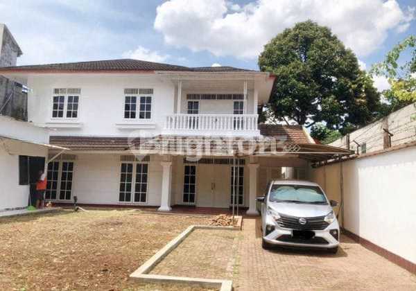 Di Bawah Harga Pasar - Rumah Mewah Menteng Dalam Jakarta Selatan
