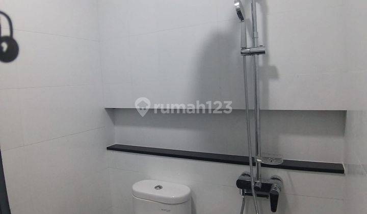 Dijual Rumah cantik minimalis 3 lt di bawah hg pasaran 7