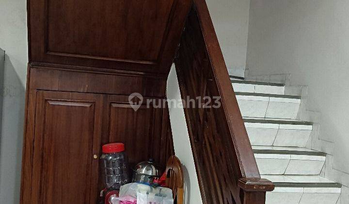 Disewakan Murah Rumah Cantik Rapi Dan Besar 2