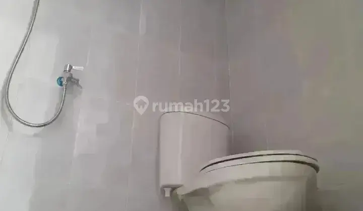 Rumah minimalis modern dekat dengan akses tol surat sudah SHM  7