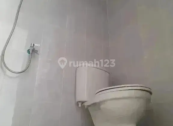 Rumah minimalis hook surat sudah SHM dekat akses tol  6