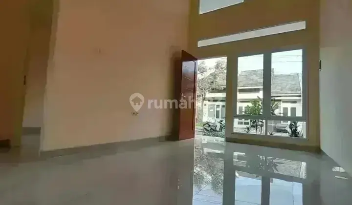 Rumah minimalis modern siap huni surat sudah SHM bisa KPR  2