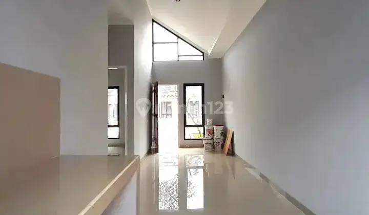 Rumah siap huni  shm Bebas banjir tidak dilalui sutet Cibubur 5