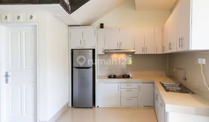 Rumah Style Villa Cantik dan Elegan 7