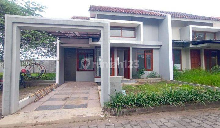 Rumah Cantik Luas di Cluster Elite, Hanya 7 Menit Ke Kampus Ums 1