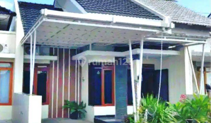 Rumah Cantik Full Furnish di Solo Baru, Dekat Ke Mall 1