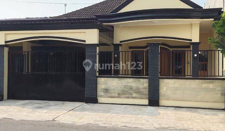 Rumah Strategis Pinggir Jalan Delanggu, Cocok Untuk Kantor