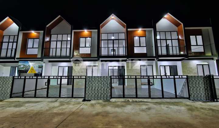 Ready Stock Rumah Mewah 2 Lantai KPR DP 0% Free Biaya 1