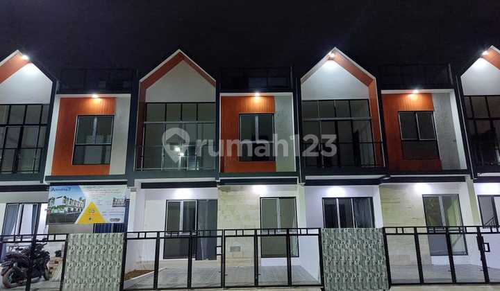 Ready Stok Rumah Mewah 2 Lantai Siap Huni KPR DP 0% Free Biaya 3