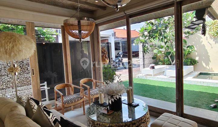 For Sale Villa Full Furnished Location Seminyak Kerobokan 1