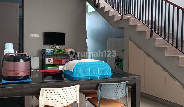 Rumah Mewah Full Furnished Lingkungan Nyaman di Kota Denpasar 2