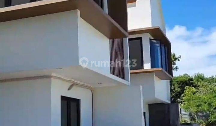 Hunian Semi Villa Minimalis One Gate System Di Nusa Dua Bali  1