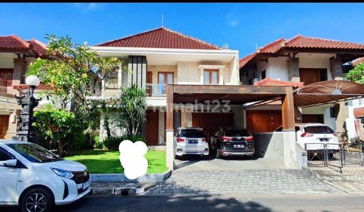 Luxury Semi Furnished House Strategic Location One Gate System 1