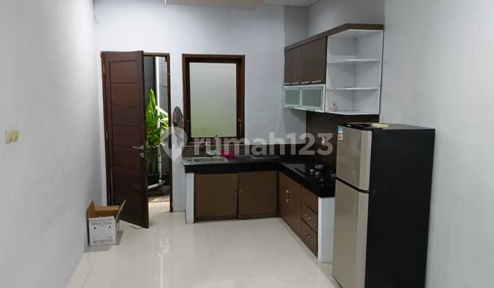 For Rent Siap Huni Semi Furnished Kawasan Startegis Renon Pusat Kota 2