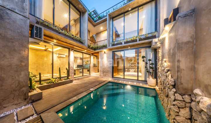For Rent Longterm 3BR Private Pool Best Location Canggu Batu Bolong