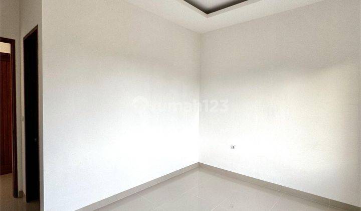 FOR SALE HUNIAN BARU 2LT 4BR KAWASAN STARTEGIS DENPASAR TIMUR  2