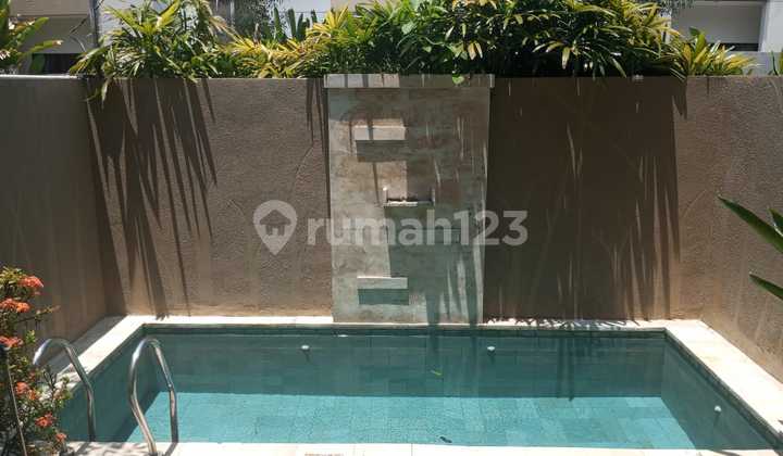 FOR RENT COMFY PRIVATE POOL VILLA IN PRIME SEMINYAK LOCATION