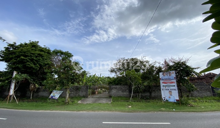 TANAH PINGIR JALAN UTAMA COCOK BUAT INVESTASI APAPUN DI JEMBRANA  BALI