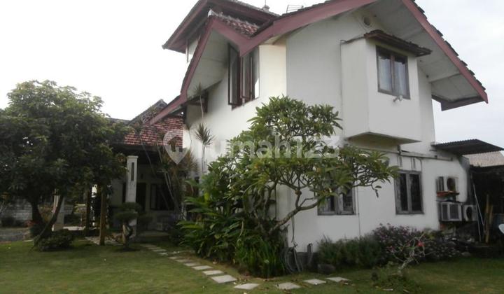 FOR SALE VILLA LANGKAH BIG GARDEN NEAR BEACH CLUB CANGGU TERNAMA DI BRAWA