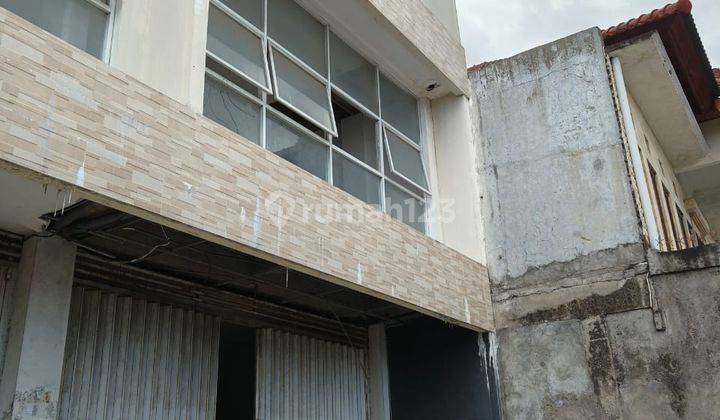 For Sale 3LT Shophouse in a densely populated area, West Gatsu location  2