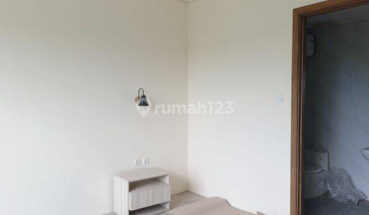 For Sale Brand New Villa Ready Furnished View Sawah Lokasi Canggu 8