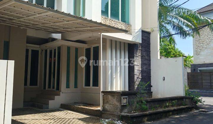 FOR RENT RUMAH BAGUS 2LT 4BR KAWASAN ONE GATE LOKASI STARTEGIS DENPASAR 1