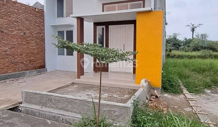 Rumah komplek fasilitas lengkap harga 300 jutaan di sei mencirim 1