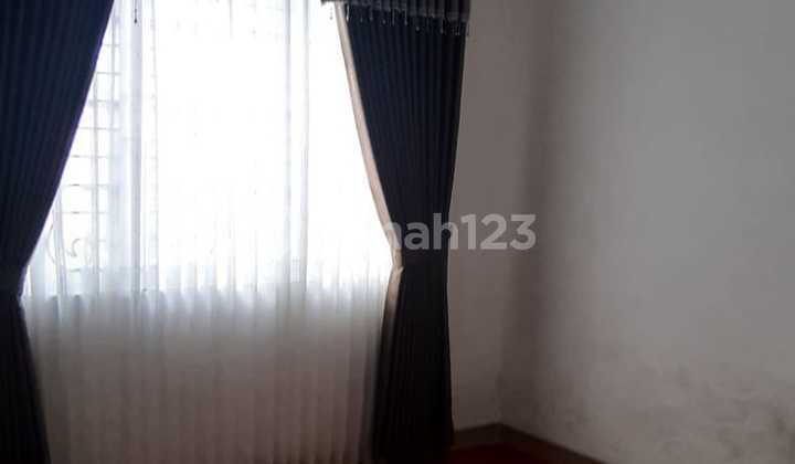 rumah modern 2 lantai jalan margonda depok 6