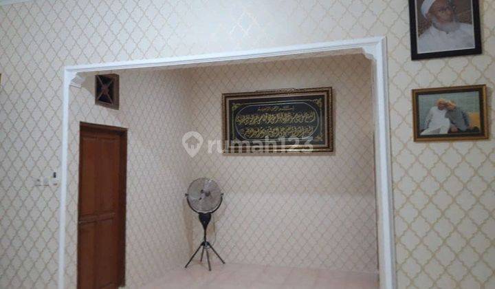 Rumah di Perumahan Yang sudah Terbentuk, Asri dengan Fasilitas Lingkungan Terlengkap di Jalan Raya Bogor Perumahan Jatijajar 2 Lantai SHM