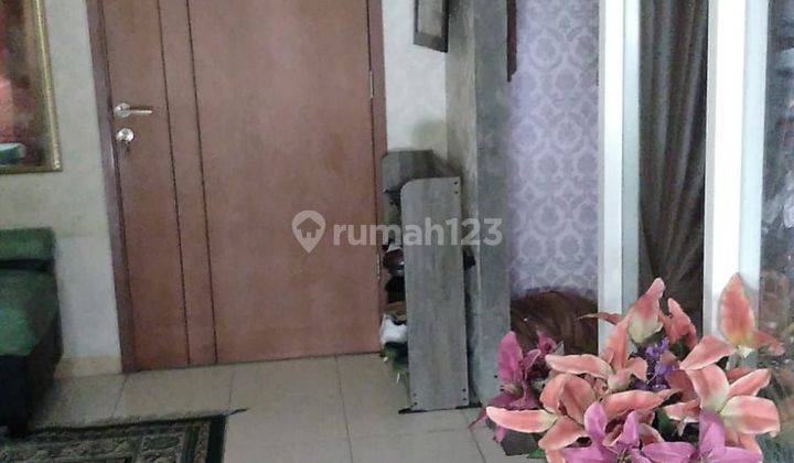 Apartemen 2 BR Fully Furnised Bagus Green Lake View 1