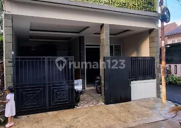 Rumah Dijual Dekat Lebak Bulus