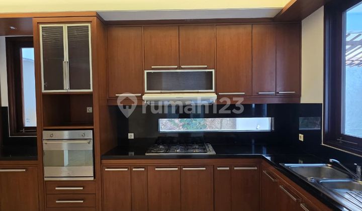 Disewakan Rumah Bagus Permata Hijau 2