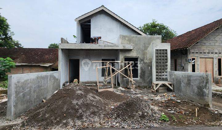  Rumah Elegan Siap Huni Dekat Pasar Cebongan Ringroad Barat 3