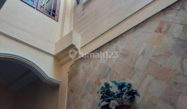Rumah Bagus Fully Furnished Strategis Di Pinggir Kota Jogja 6