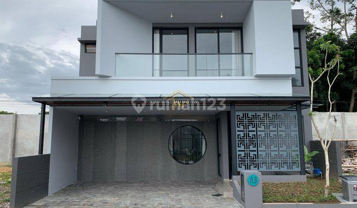 Rumah Mewah Elegan Di Cluster Kawasan Elite Mlati, Sleman 1