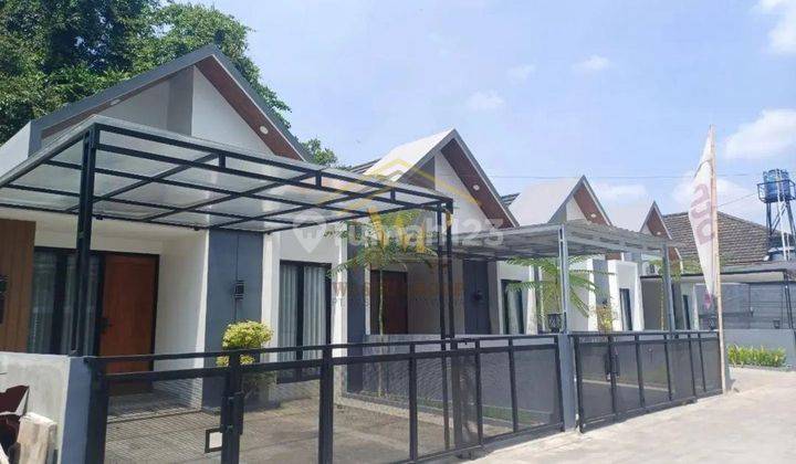 Rumah Cantik Di Ngaglik Sleman, Siap Huni Semi Furnish 1