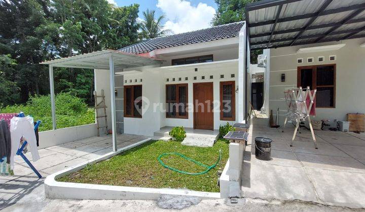 Rumah Cantik 400 Jutaan Di Cluster Dekat Smp Negeri 3 Kasihan 1