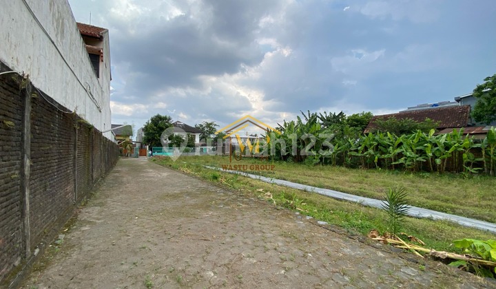 Tanah Strategis di Depan Pasar Stan Maguwoharjo Sleman, Nego Tanah Strategis di Depan Pasar Stan Maguwoharjo Sleman, Nego