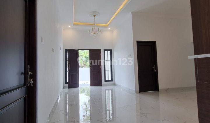Rumah 2 Lantai Baru Semi Furnished SHM di Godean Sleman, Sleman 3