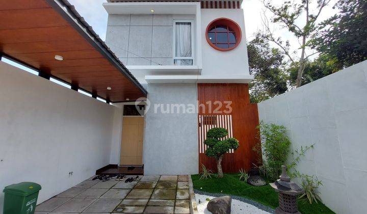 Rumah 2 Lantai Baru Semi Furnished SHM di Gamping Sleman, Sleman 1