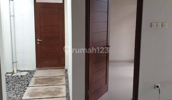 Rumah Mewah Di Sambisari Lokasi Strategis Fasum Lengkap 9